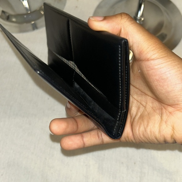 Authentic BURBERRY of London bifold long wallet - Picture 8 of 9